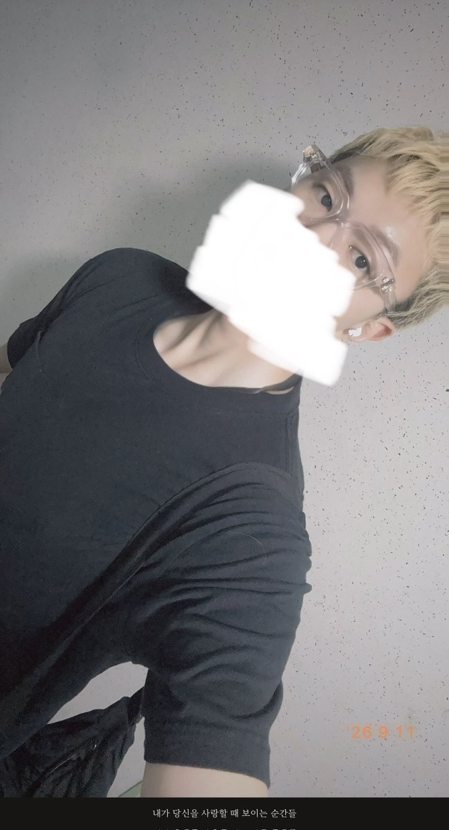 sida_daisyd's tweet photo. 꾸악꾸악가학꾸악 겹 친 소  
내용 수정으로 50명 가까이 안 보여서 다시..

계란 한 판 넘었고, 
일본에서 1n년 회사 다녔고, 
키는 오늘 감기약 받으러 가서 188.2 나왔고,  
퇴사한 지 한달이 조금 넘은 백수입니다.  
마음 요정 환영, 그림 코멘트 더 환영,  공작새 트친 매우 환영 https://t.co/OQi0Z0ZbMp