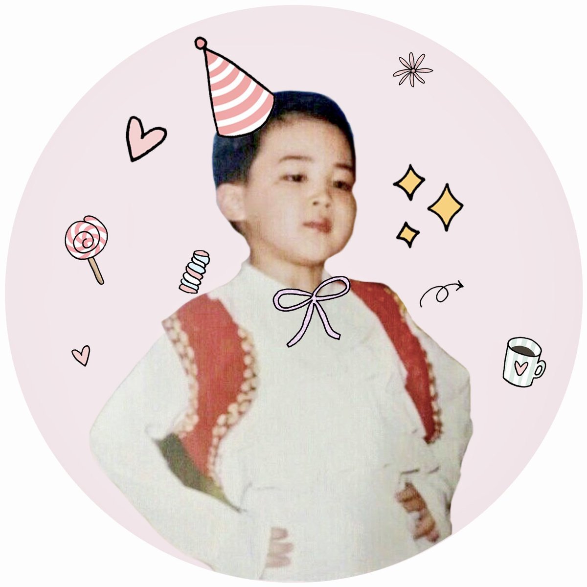 zzazzim's tweet photo. Very Happy JIMIN DAY 🐥👑💛
지민아 생일 축하해 💛

#디스이즈_지민데이
#오늘의_할일_박지민_생일축하
#지민날_1013_못참지
#happybirthdayjimin
#HappyJiminDay
#JIMIN https://t.co/4i1VpLUW1n