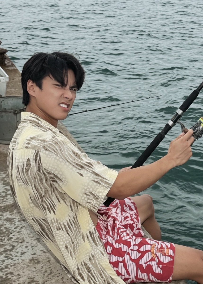 enstar_1's tweet photo. Pov: You haven’t posted for a month and suddenly become active on social media

🐶🌞💙🧡

#ohmpawat 
#ohming 
#ingasavanund                   The reason: https://t.co/R3AmxT06jt