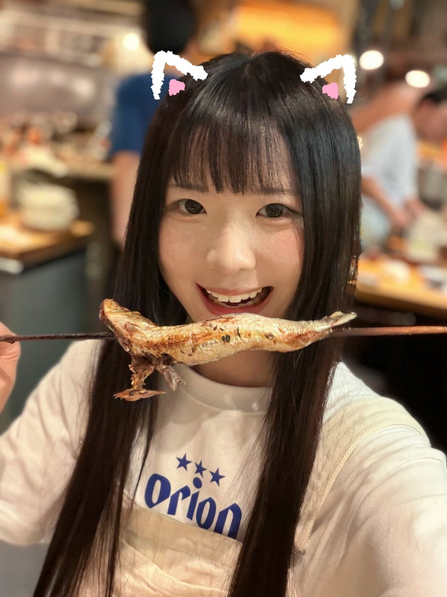 Minami_Nicokuri's tweet photo. 撮影会ありがとうございました🥰🎁
日本語もいっぱい覚えた💪🐧💪
晩御飯は焼き魚だった🐟😋✨ https://t.co/qcS3m1nPqG
