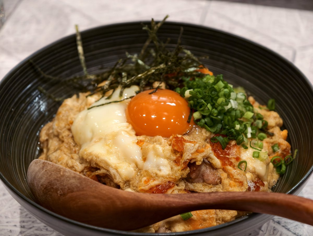 KAWABATAokinawa's tweet photo. 名古屋遠征 3DAYS ありがとうございました🐓

最終日の夜に 素敵なお店を見つけました🌃 https://t.co/iuE9kS1ffm
