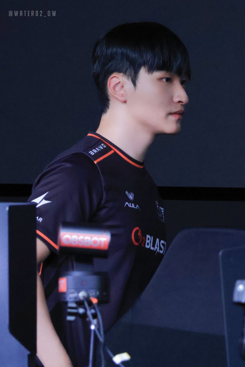 water02_ow's tweet photo. 261011 #O2WIN #WUTIAN https://t.co/wud59BJra0
