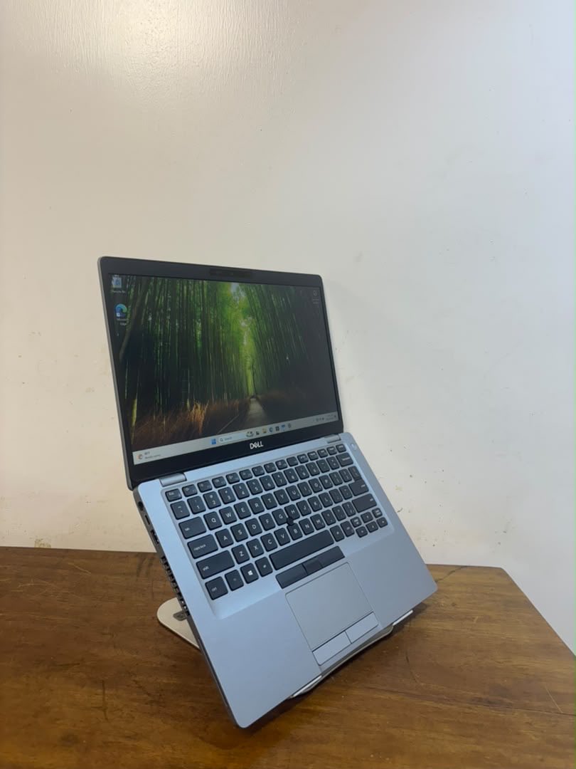 techielaptops's tweet photo. Dell latitude 5410

16GB RAM
256GB SSD  
10th gen intel core i7-10610U
14" full HD display 
2.30GHz base frequency up to 4.9GHz max turbo boost v pro 
GPU: Intel HD graphic 620
Backlit keys
hd webcam 

N380,000

📍 Lagos

DM or WhatsApp: https://t.co/RyCPhda1K2 https://t.co/NGnBIyQzLZ
