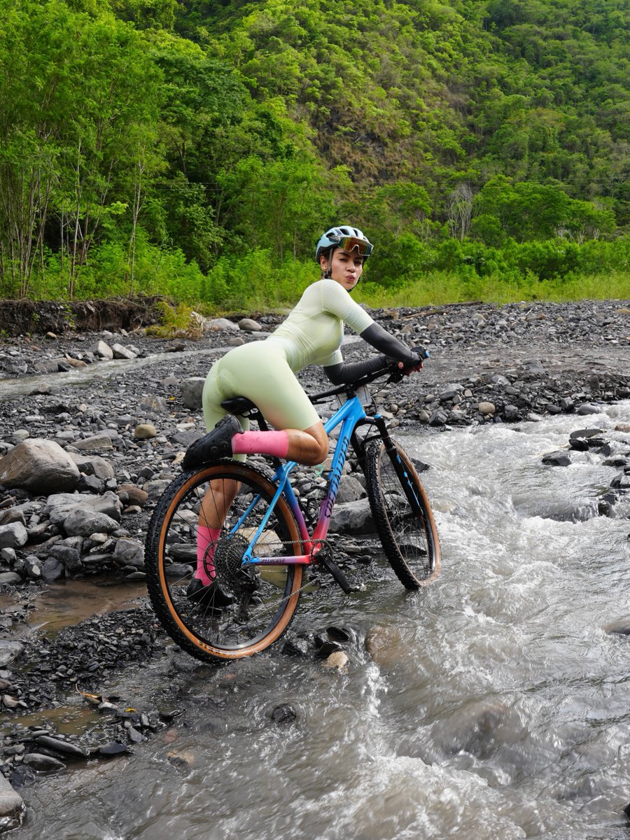 katalinakkb's tweet photo. Me gusta que el camino sea largo y la subida exigente. https://t.co/rLYO1YsOPd