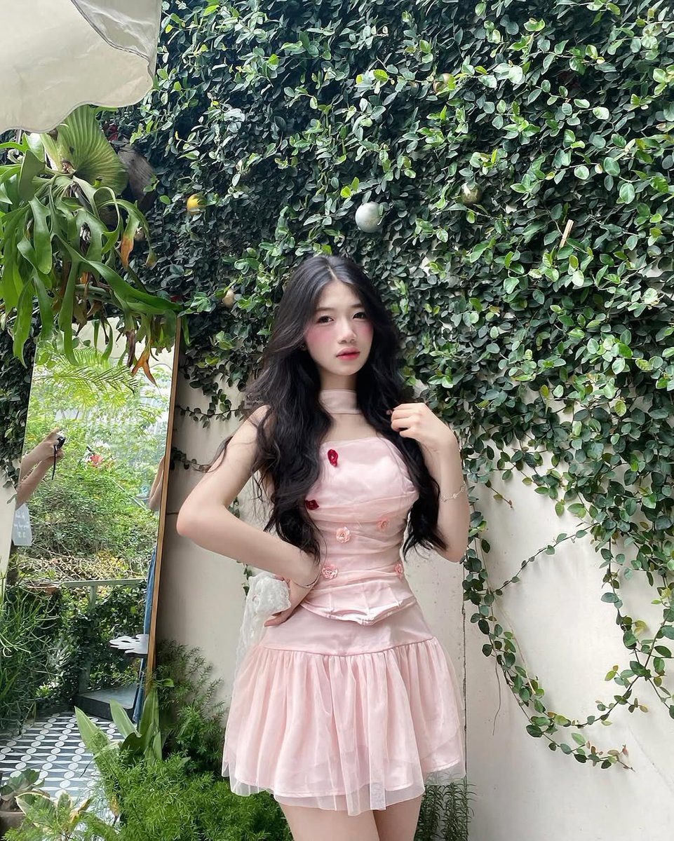 RADIOVIDENTE's tweet photo. Dự báo thời tiết hôm nay có nắng , ở trong lòng em☀️🌱✨𓍯𓂃𓏧♡ https://t.co/Zt44sAATHO