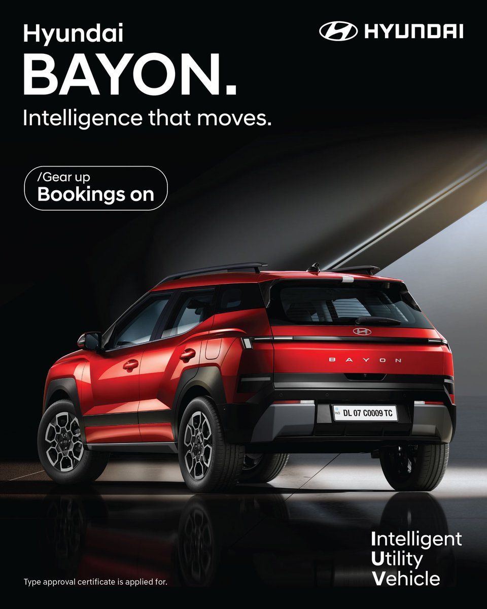 otoilan1's tweet photo. Hyundai BAYON baştan aşağı yenilendi.

 tasarımı tamamen değiştirilen Hyundai bayon 2027'de satışa çıkıyor.

 çok beğenilen TUCSON tasarımının daha küçük versiyonu olarak konumlandırılan BAYON'un yeni tasarımını beğendiniz mi ? https://t.co/WLrPbOtN8k