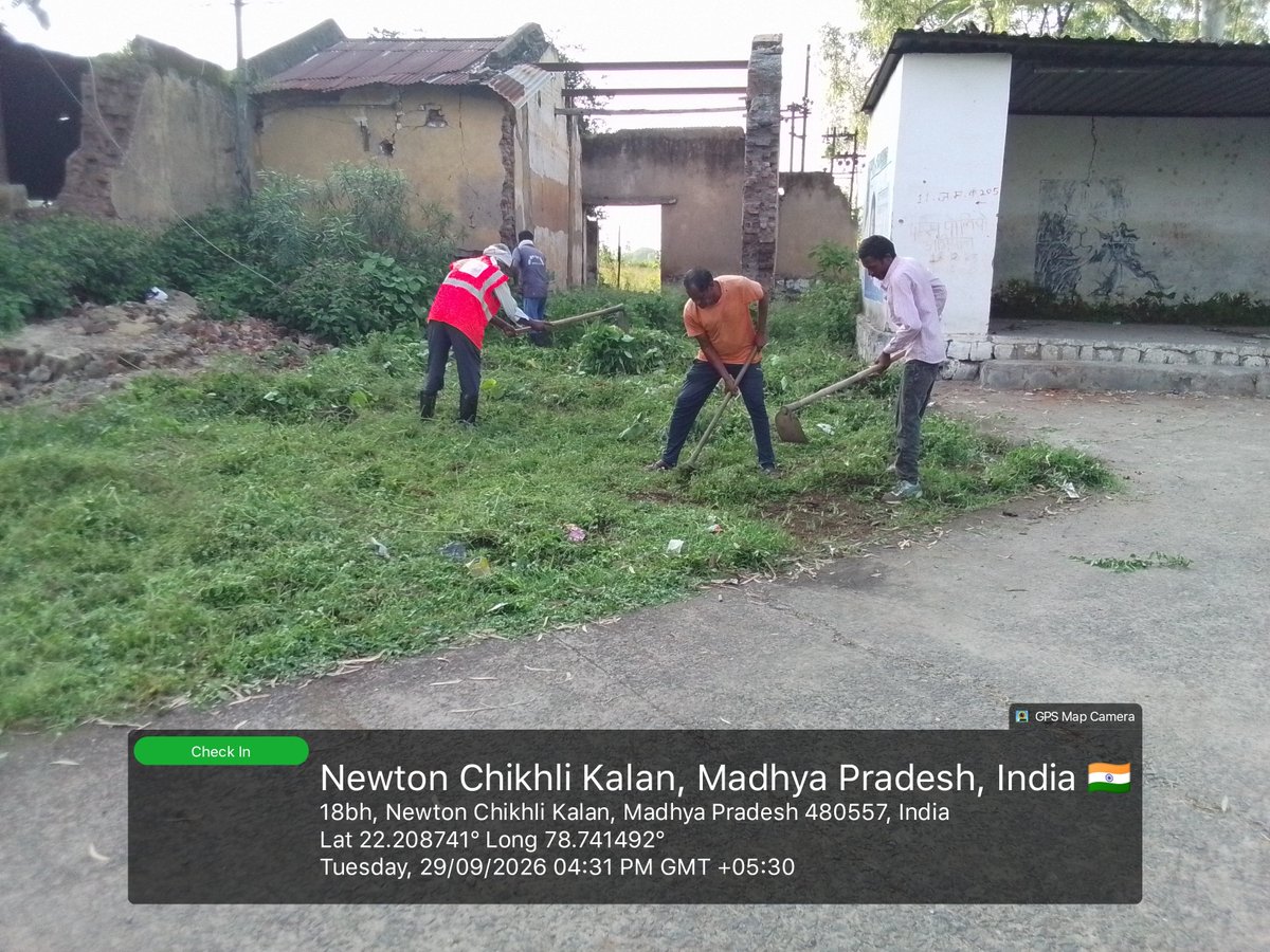 newtonchikhali's tweet photo. CTU सौंदर्यीकरण (Cleanliness Target Unit Beautification) SWACHHTA HI SEVA 2026
@SwachhBharatGov, 
@SwachhBharat, 
@MoHUA_India
@MoJSDDWS
@urbansbmmp
@mpurbandeptt
#SHS2026 #SwachhataHiSeva2026
#SBM_U 
#SwachhMadhyaPradesh 
#SwachhBharat 
#SwachhSurvekshan2026MadhyaPradesh https://t.co/Q3IjMHOVVW