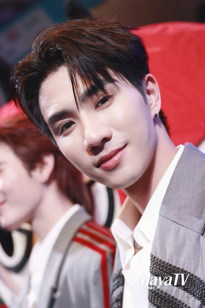 mayaonline2002's tweet photo. เพิร์ธ-ธนพนธ์ #PerthTanapon และแซนต้า-พงศภัค #Santapp พร้อมน้องโดเมียร์ #DOMIIA หลานอาม่า จับมือกันมาร่วมฉลองครบรอบ 37 ปี คิง เพาเวอร์ ที่งานKING POWER 37th ANNIVERSARY DELIGHTS & SUPRISES 2026

Interview📽🔗https://t.co/sLWn0izQgD

PSD FAMILY 37TH KINGPOWER
#KingPowerxPerthSantaDomiia #PerthSanta #เพิร์ธแซนต้า