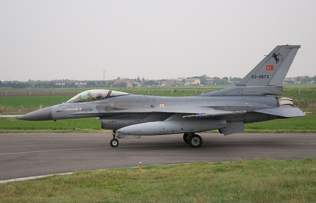 eggmannsss's tweet photo. Tertemiz F-16 referansları https://t.co/1AmEHnfRdT
