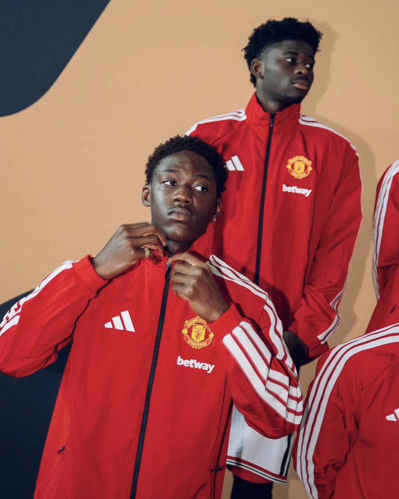 UTDAlex8's tweet photo. 🚨Thierry Henry on how Michael Carrick can get the best out of Kobbie Mainoo and Carlos Baleba at Manchester United:

“Listen, if I were Carrick, I’d build around Mainoo and Baleba. For me, that’s the midfield partnership United need. One brings composure, the other brings power and aggression. Together, they can transform this team.

Carrick needs to act quickly because time is running out. If he wants to save his job, he must stop experimenting and build a system that brings the best out of these two.

Mainoo needs the freedom to receive, turn and dictate the tempo. Baleba gives him the perfect balance with his energy, tackling and ability to drive forward.

United sometimes look predictable in midfield. With these two together, they can control games, win duels and dominate opponents physically.

And I know this might upset some people, but Carrick needs to build around Mainoo and Baleba, not Bruno Fernandes anymore.

Bruno has given United a lot, but he looks drained. He already has the assist record, and he’s not doing much anymore.

Mainoo and Baleba can become the heart of this team. One controls the game, the other brings the intensity. That’s the balance United need to compete for major trophies.

Carrick needs to understand this quickly. It’s not about disrespecting Bruno; it’s about building for the future.

If he gets this partnership right, United can become a different team. But if he refuses to make the necessary changes, he might not be in that job much longer.”