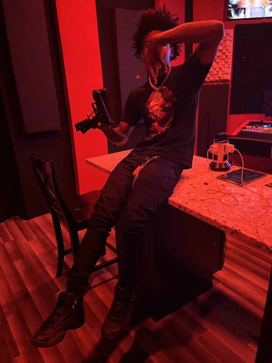 Mjtharealkrook's tweet photo. #StudioK #dallasTx #fypシ゚viralシfypシ゚ https://t.co/inyxFtzljV