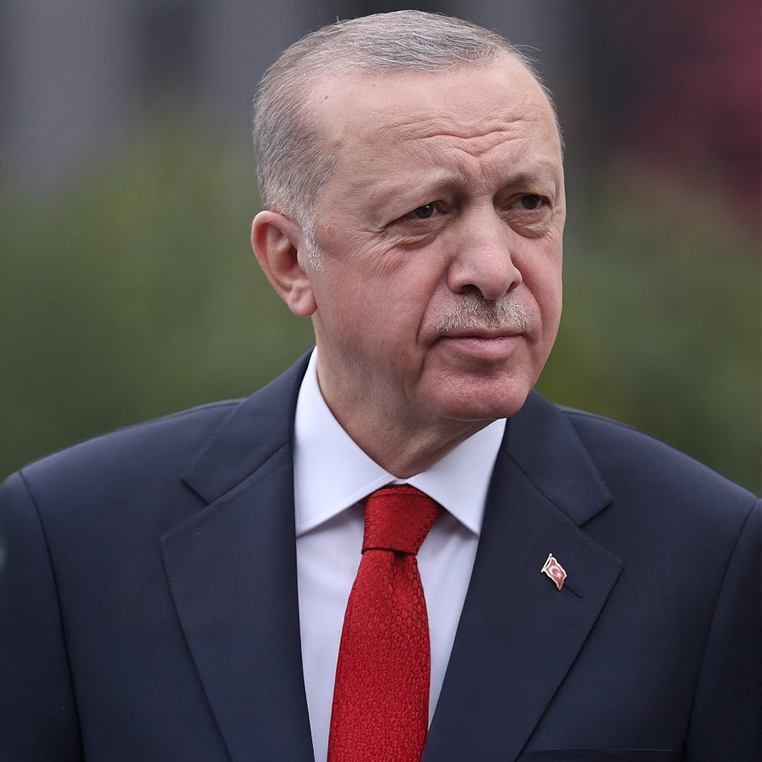 bpthaber's tweet photo. Cumhurbaşkanı Erdoğan: “İstanbul’da deprem gerçeğini ertelemek, görmezden gelmek veya günlük siyasi çekişmelere kurban etmek İstanbul’a ihanet olur.” https://t.co/V9ojkpnsFs