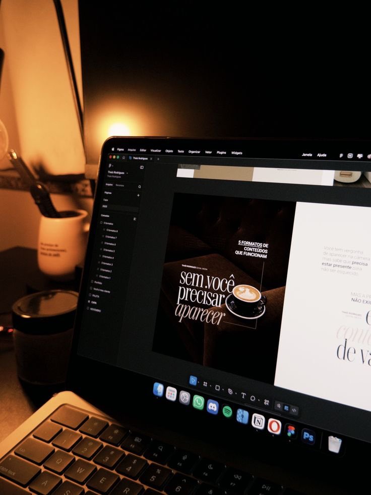 Eminaemirbr's tweet photo. Rad na novim idejama i kreiranju sadržaja. Kreativnost nikad ne staje, posebno uz fokus i dobru energiju! 💻✨"#kreativnost #posao #fokus #sadrzaj https://t.co/S1zbtVDg5Y