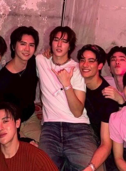 nnnijie_'s tweet photo. คิดถึงนางสมัยสาว ๆ เนอะ ป่านนี้คงมีลูกมีผัวแล้ว https://t.co/7bVgddQnQ5