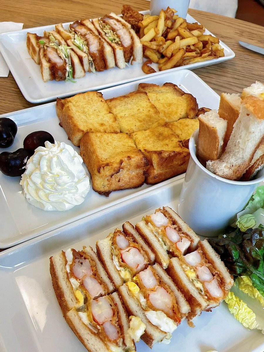 DPsnappy's tweet photo. Good food, good mood, and a little happiness on my plate. 😋❤️ https://t.co/skk3VChjXO