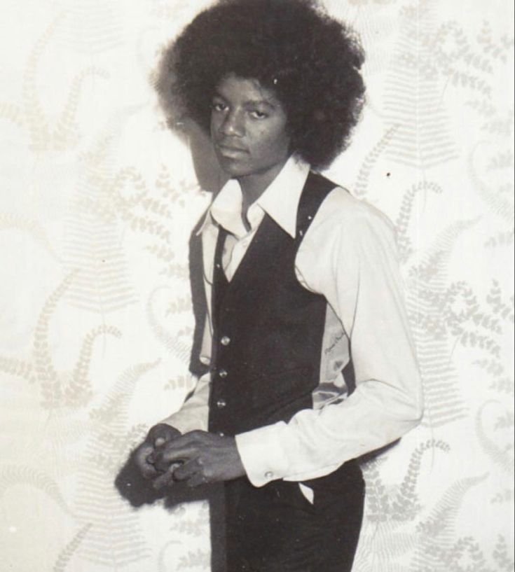 pinkbambichael's tweet photo. –—.✦ ݁˖ afro michael, you are so dear to me! https://t.co/HPnheHDjhd