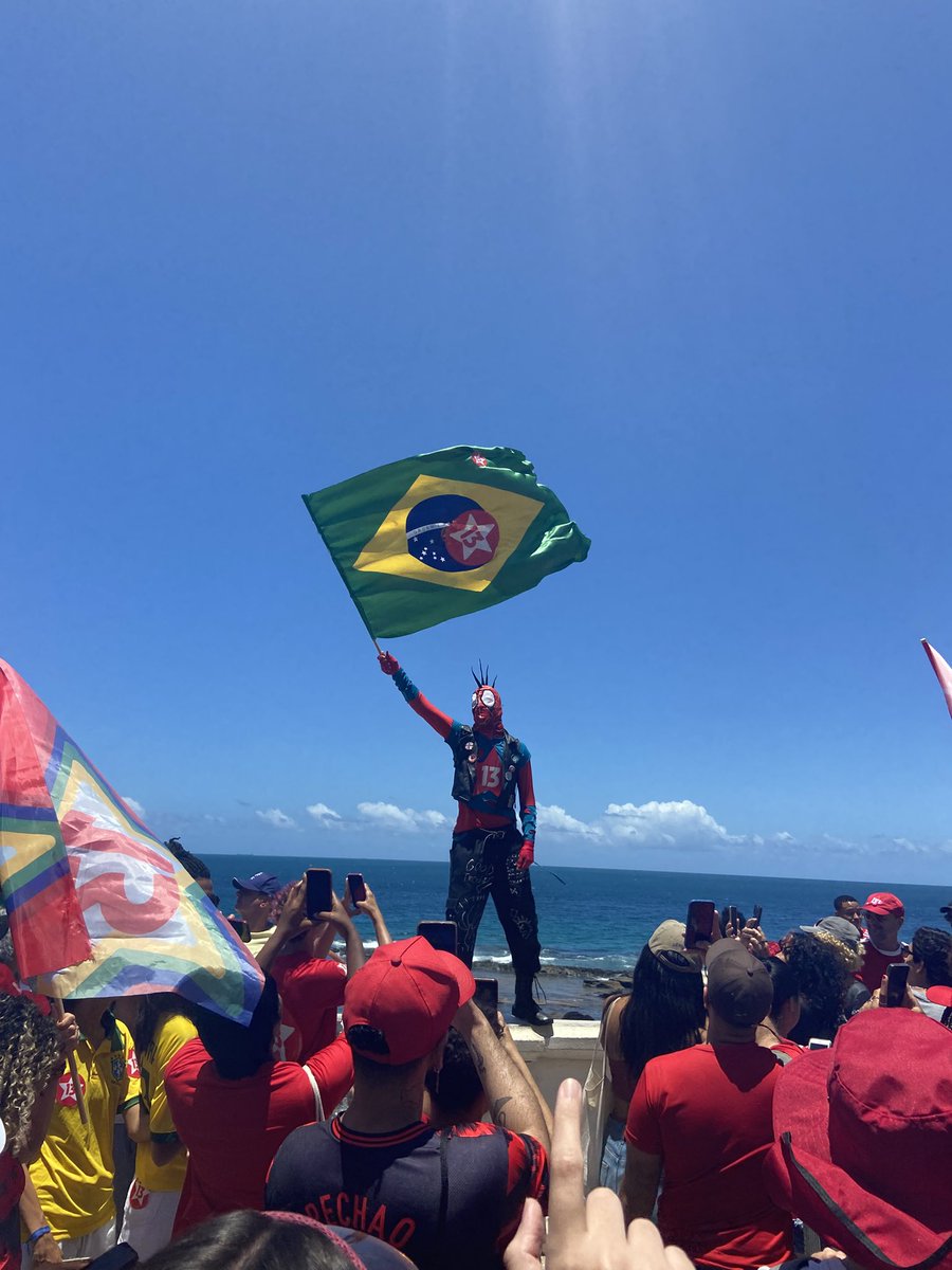 carvalhosilf's tweet photo. procuro fotos mais lindas….. PUNK ARANHA PELA DEMOCRACIA 🕷️⭐️ https://t.co/9gq857meeh