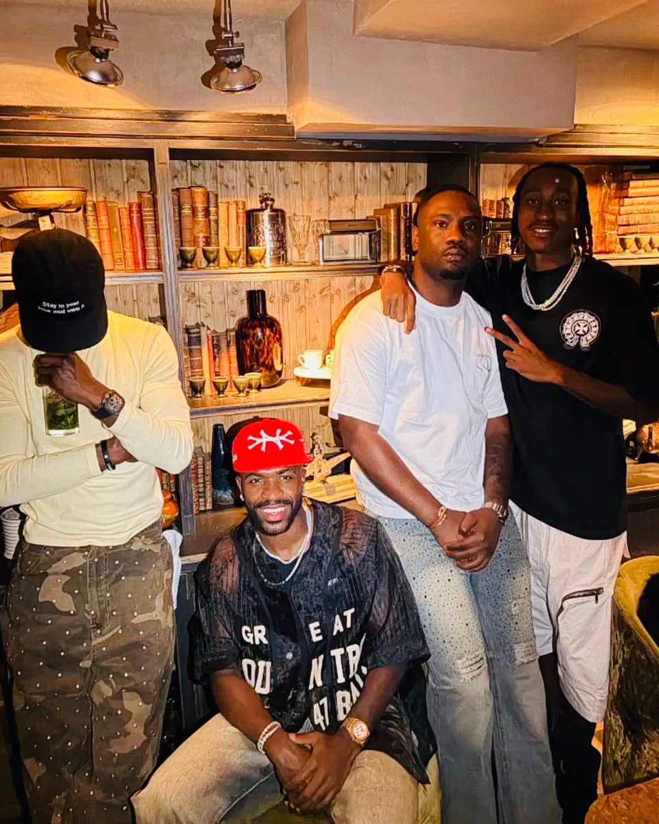 MadridXtra's tweet photo. Eduardo Camavinga, Vini Jr. and Yan Diomandé hanging out ⭐️⭐️⭐️ https://t.co/35VCQobnXh
