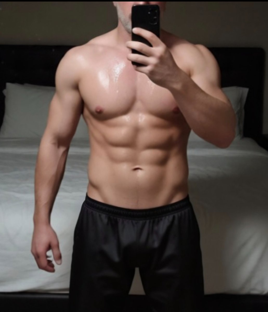 atlantisdm's tweet photo. Testing my new black silk boxers right after the shower... 🧼💦 The fabric feels amazing, but it made me instantly rock-hard. 🤫🍆

My OnlyFans is 100% FREE to follow – click the LINK IN MY BIO right now and check your DMs... 🔓👇

#ShinyBoxers #Faceless #Bulge
#Underwear https://t.co/xSHfHumUeX