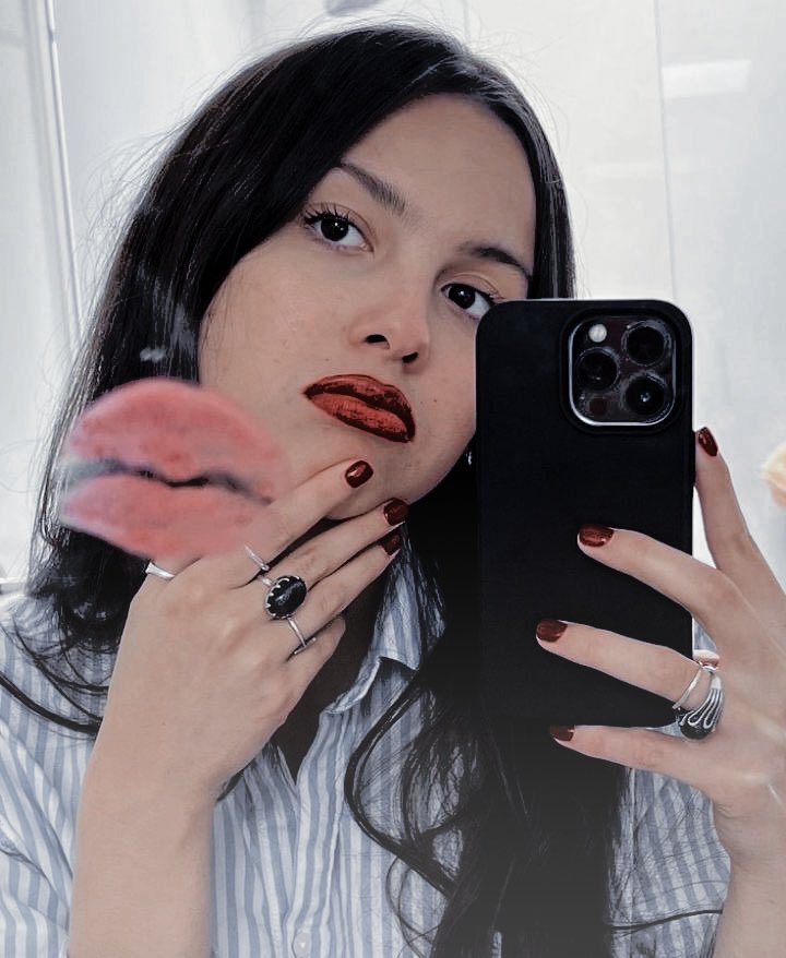 NOTVNVNGEL's tweet photo. ⠀⠀⠀

    ﹫ DYLANE 𝖺𝖽𝖽𝖾𝖽 𝖺 𝗇𝖾𝗐 𝗂𝗇𝗌𝗍𝖺𝗀𝗋𝖺𝗆 post

⠀       Giving free kisses, mouak. 💋

⠀⠀⠀ https://t.co/KBwXRoD99q