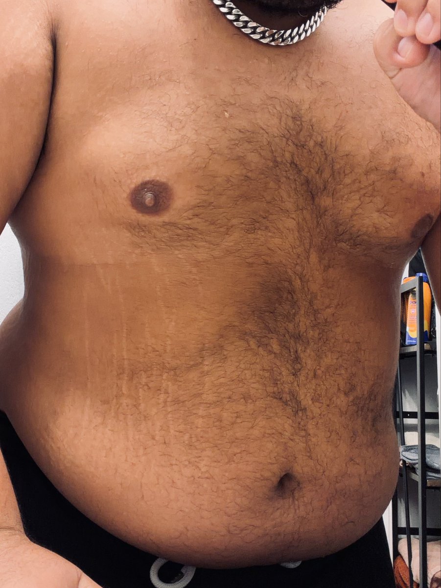 cubbshark's tweet photo. Happy Monday from your friendly neighborhood hairy Latin bear #latinbear #latinmen #bear #hairy https://t.co/byJp1ESlf4