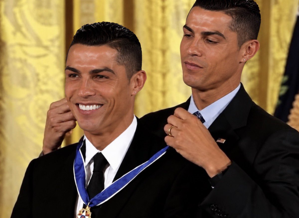 frasesdem3rda's tweet photo. O Cristiano Ronaldo em qualquer entrevista: https://t.co/cJWyyjVokH