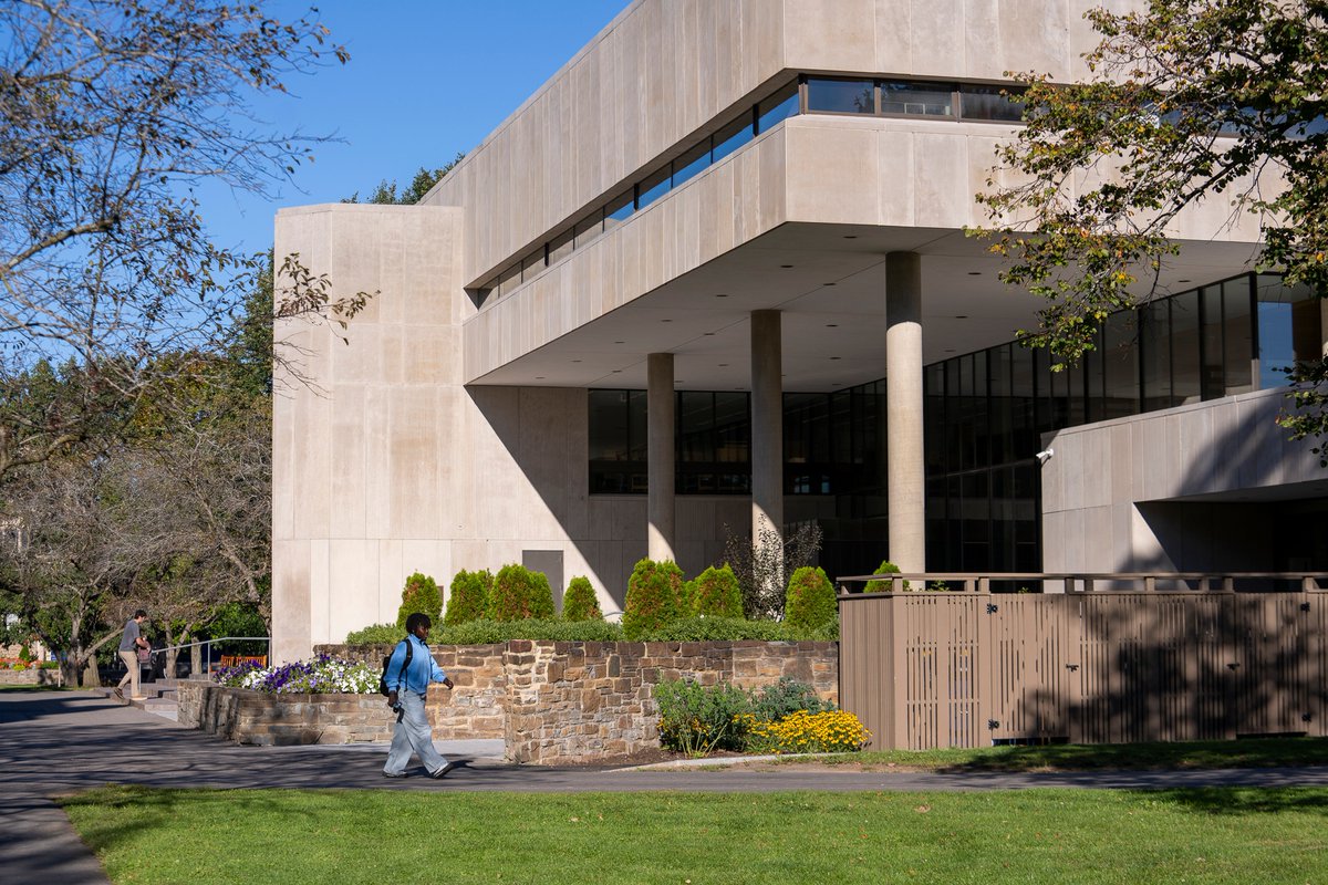 HamiltonCollege's tweet photo. New spaces, new programs, new ways to connect: there's a lot to discover on the Hill. Read the full list, plus what's still to come: https://t.co/IBUln3ZJnV #HamiltonCollege https://t.co/fCoHGmtEoT