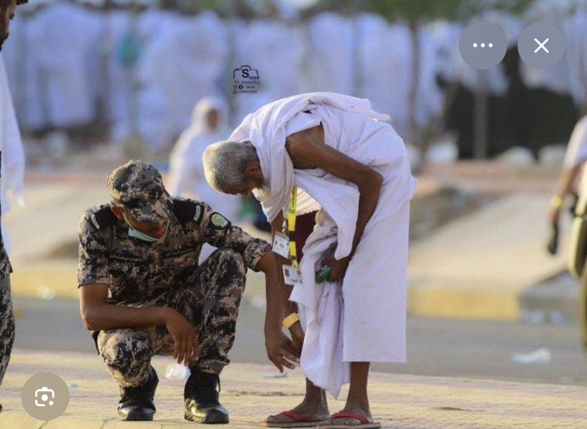 hsomali2's tweet photo. @Alshaikh2 المملكة العربية السعودية محفوظة بحفظ الله ورعايته، وهنا الفرق بين من يق��ل الأبرياء المعتمرين وبين من يخدمهم ويرعاهم https://t.co/sD0etVWpaa