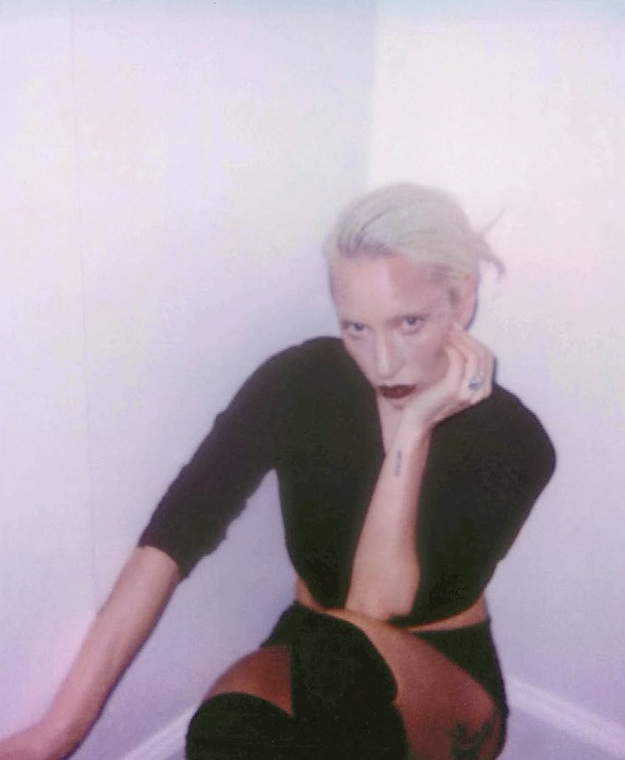 gagadaily's tweet photo. LADY GAGA https://t.co/ZXPz9LyUxU