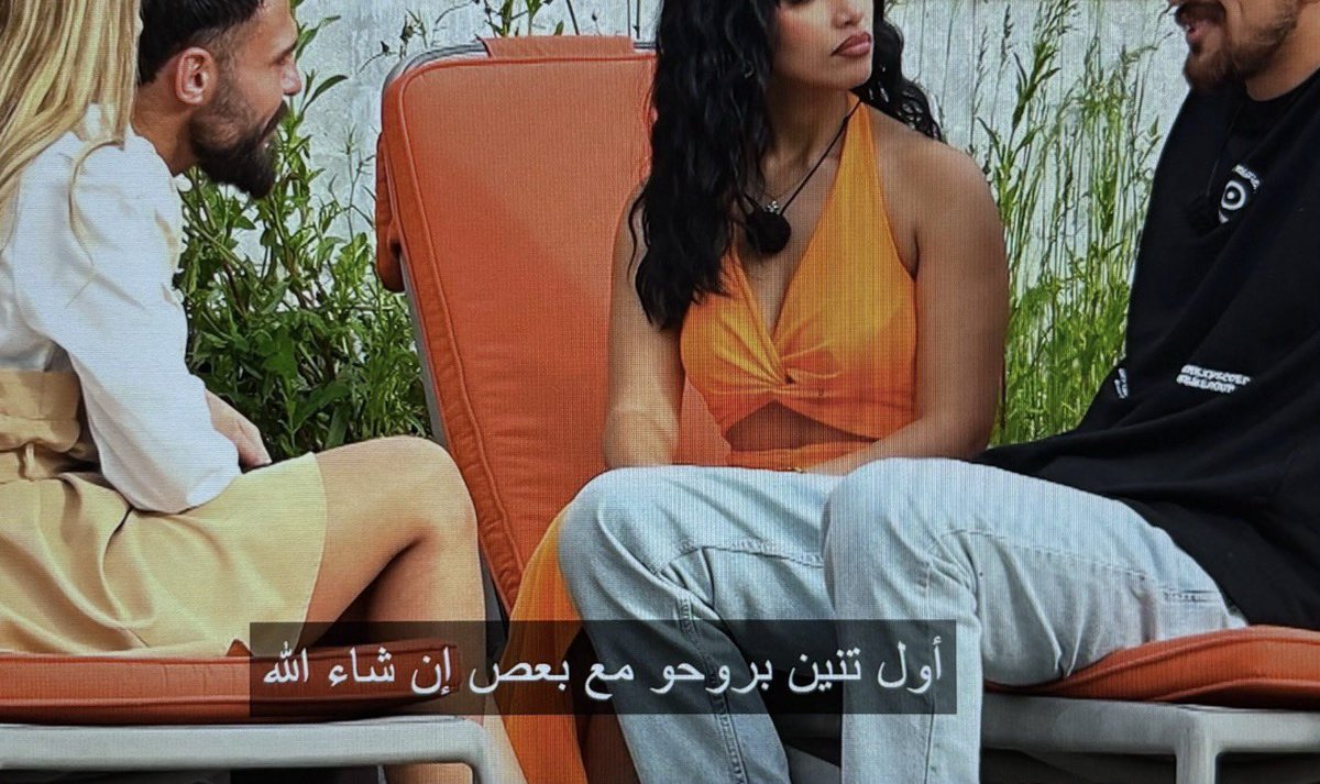 oppllq's tweet photo. لابس ذا كله عشان انفولو من الملكة ❤️ https://t.co/IjfJY3tVZ3
