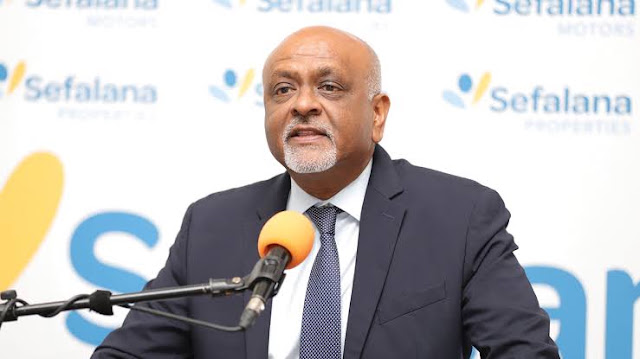BWTechZone's tweet photo. Sefalana Paid Executive Directors P40.​5 Million In 2026 dlvr.​it/TVtTtj https://t.co/55rMzjgo0J