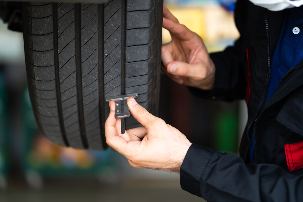 AutoTireIndy's tweet photo. School drop-offs. Grocery runs. Weekend road trips. Your tires show up for all of it.

Give them a little attention in return. Stop by AutoTire for a tire check and help keep your everyday miles rolling smoothly. 🚗

https://t.co/Yr5nP16TvJ

#AutoTire #TireCare #EverydayErrands https://t.co/Lk2mTzJ2ah
