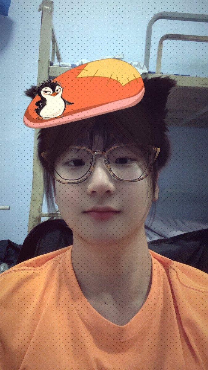 ZNingkong's tweet photo. 其实我是妹妹 https://t.co/8spjkYVf79