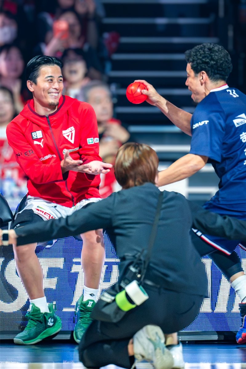 bbje2ma17's tweet photo. 2026.10.12
ボールもらえて嬉しそうなとがしさん https://t.co/IyAExES5g1