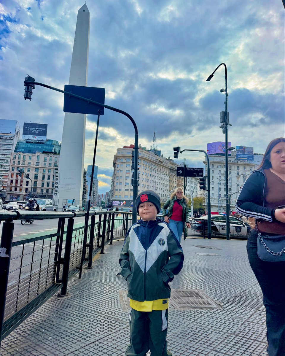 fjv36familia's tweet photo. guigandramoura

Me gusta… 💢🇧🇷🇦🇷

Fonte: Instagram Gui Gandra Moura

FJV - 36ª Família https://t.co/fCpYpwaMAi