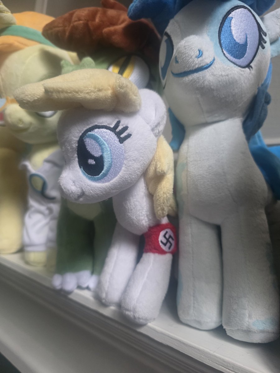 NipponBrony's tweet photo. https://t.co/Ry9JrTyTkE