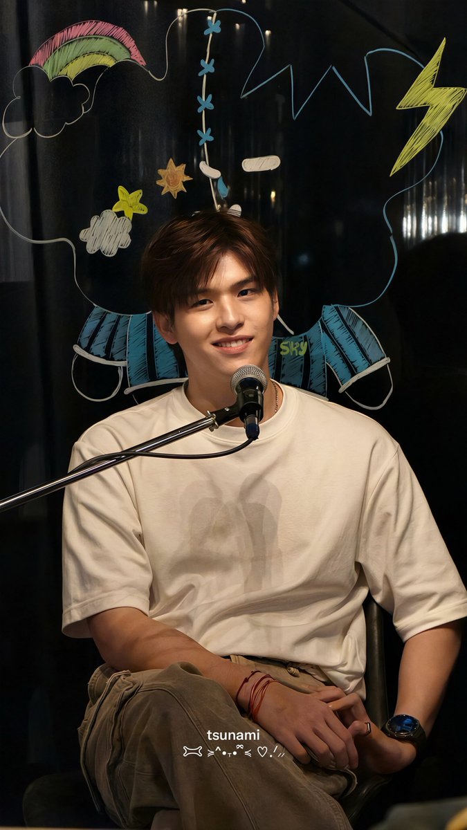 wraveehirunk's tweet photo. ฉะกายกับฉะมายนี่นา ☁️🌩️

, #skywongravee #SMYLE ⸝♡ https://t.co/OE3JW3ezcg