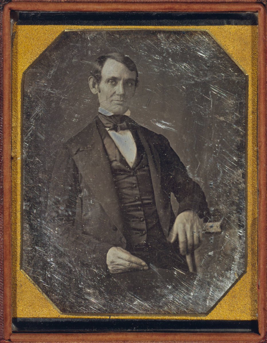 HistoryWithin's tweet photo. Abraham Lincoln is the only U.S. president to hold a patent. In 1849, he patented a device designed to lift boats over shallow water.

What’s the most surprising thing you know about Lincoln?

#AbrahamLincoln #USHistory #HistoryFacts https://t.co/9RQdlno8Zi
