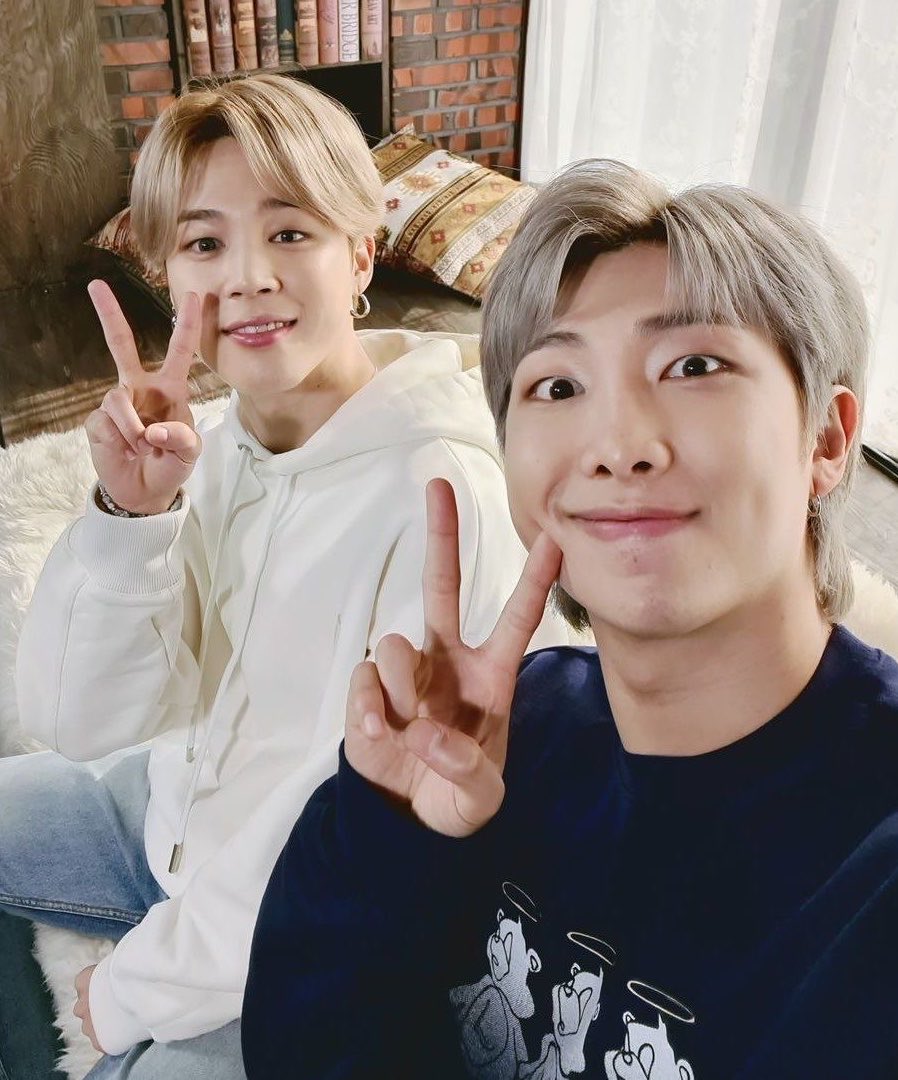rmarchives's tweet photo. 🐨🐥 https://t.co/XN0EQur5X4