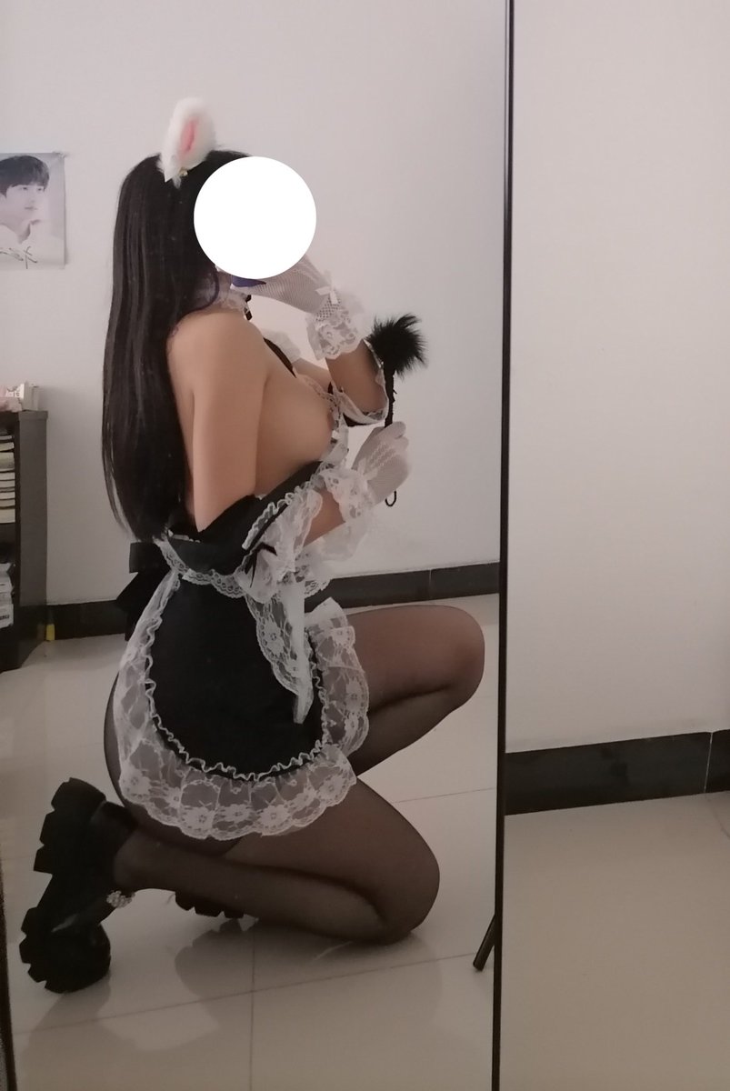 _200_day_s's tweet photo. 曝光极度下贱绿狗 齐张强 的母狗女友
姓名：陈X婷
年龄：21
胸围：B
点赞达到20曝光脸照
欢迎留言羞辱
#绿帽 #曝光 https://t.co/7oOaahVvLo