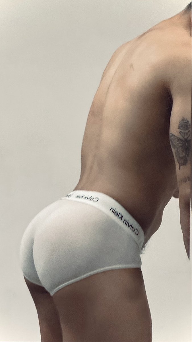 martinmorals_'s tweet photo. En el gym / en casita. https://t.co/AAC8sH6Sbe