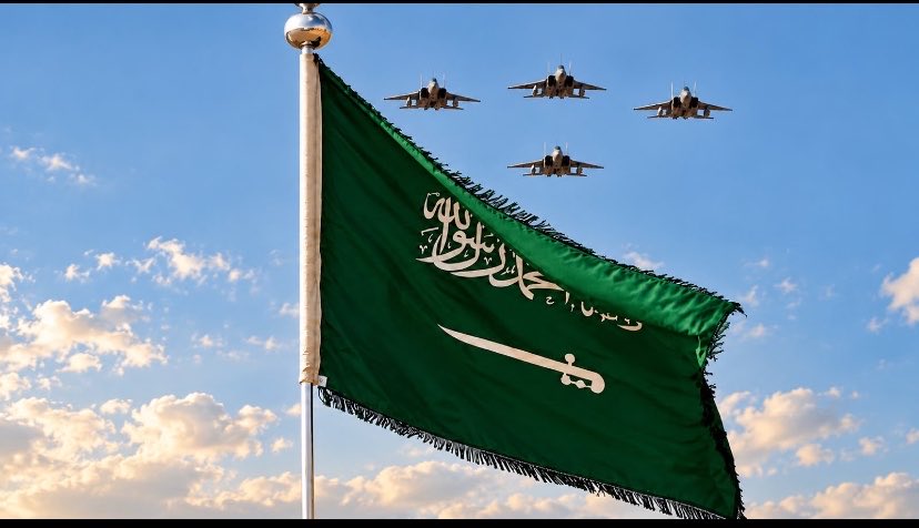 ljj23_'s tweet photo. #دافعو_عن_السعوديه_بكل_قوه
استودعت الله السعودية وطني و حكامنا شعبنا و كل مافيها اللهم من اراد ببلاد الحرمين شر ف رد كيده في نحره 🇸🇦🇸🇦 https://t.co/kVIryngDEm