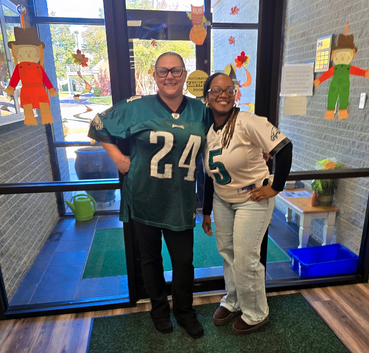 UNAEasternShore's tweet photo. A little Jersey Day fun from last week’s Spirit Week at United Needs & Abilities! 🏈📸
#SpiritWeek #JerseyDay #WorkLife #TeamSpirit #WorkCulture #RemoteWork #WorkFun https://t.co/NGBmPb0QDH