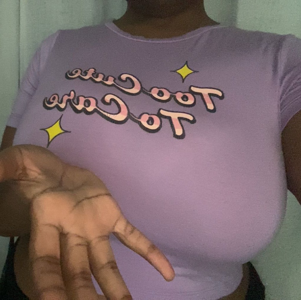 PrincessKi333's tweet photo. Hands up, Piggies!🫵🏽
Empty your Wallets!💵

Findom https://t.co/gp7BFtalH9