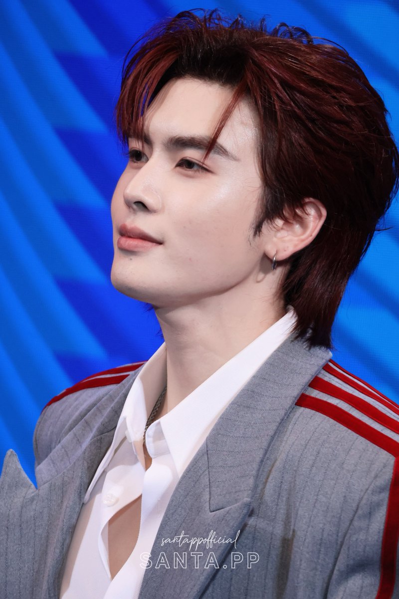 SantaOfficialTH's tweet photo. พี่พงมาแล้วว หล่อมาก😍

PSD FAMILY 37TH KINGPOWER

#KingPowerxPerthSantaDomiia
#Santapp https://t.co/DOLIZlI5nd