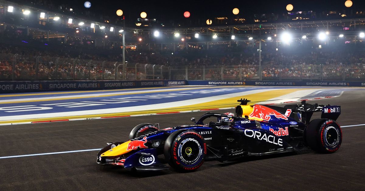 MV3daily's tweet photo. 🚨Thank you Singapore 2026:

What a triple header we’ve had!!! I’m very excited to see COTA again, with the new sights at turn 1.

Max looks to be too far back now for the championship but 2nd place is all to play for.

I’m confident that we’ll be competitive in 2027, red bull has now stopped developing the car for this year, with all focus on next year.

On to COTA🔜🇺🇸

#F1 #SingaporeGP #Formula1
