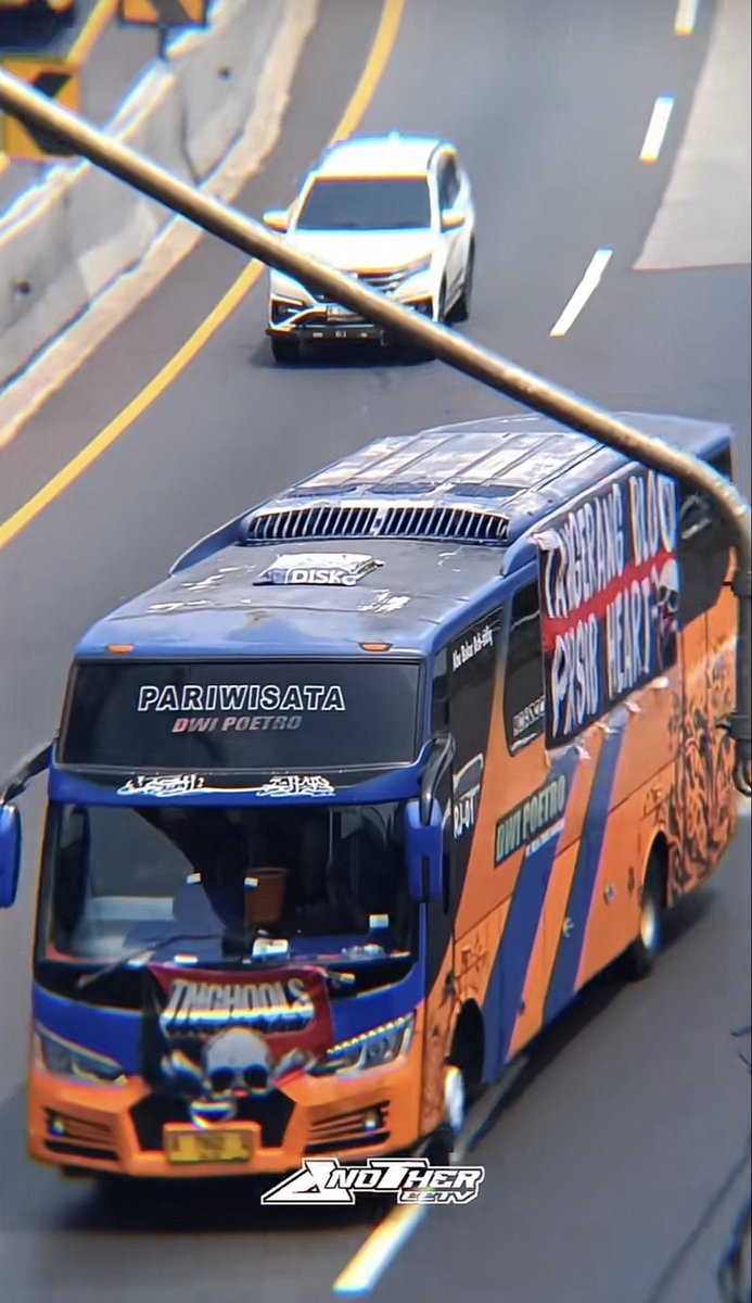 jktpassion's tweet photo. ini hools kan yg disamperin?? 😅😅 https://t.co/4Mk2kSifTf