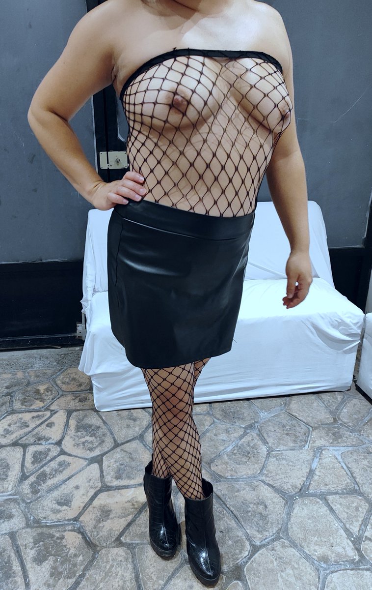 MichesSW's tweet photo. Excelente inicio de semana🤤🔥💯quien hizo San Lunes🍻hoy tendremos venta de miches🍻nos quieres conocer hoy es el día🌄 me faltan fotos sexys y q mejor q con mis clientes🍻💯😈apoyen con su RT besitos a todos los leeo en DM besitos 💋dinámica activa no te quedes fuera😈🍻🔥🤤 https://t.co/sRfxqcYgx0