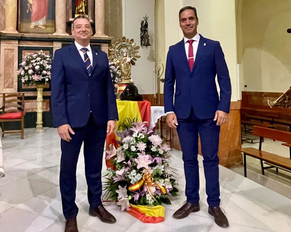 PriorJavi's tweet photo. 🇪🇸 Hoy, 12 de octubre, Día de la Fiesta Nacional y festividad de la Virgen del Pilar, patrona de la Guardia Civil y de la Hispanidad.

¡Feliz Día de la Hispanidad! ¡Viva España! 🇪🇸

#12deOctubre #FiestaNacional #VirgenDelPilar #Hispanidad #Nules #VOXNules https://t.co/0mcLW1qIqf