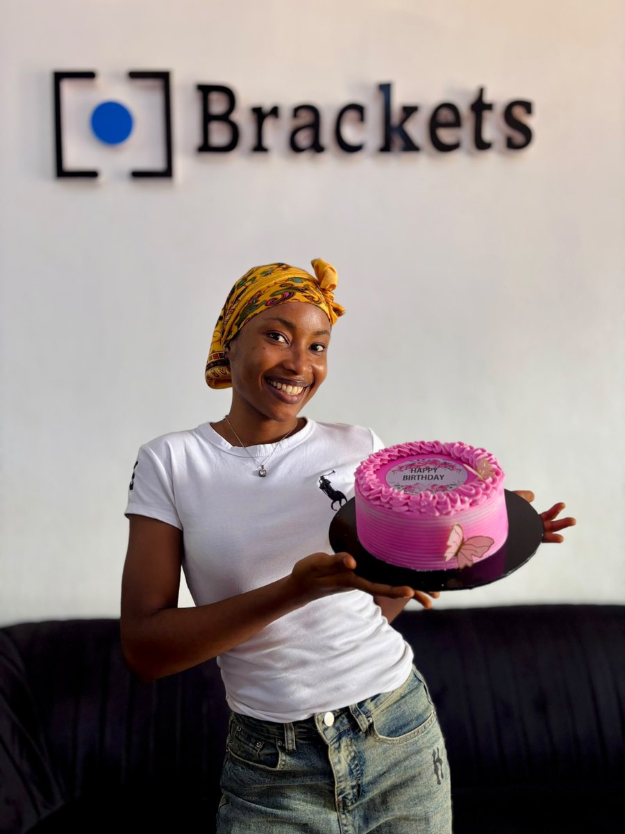 bracketstechhub's tweet photo. Happy Birthday, Marvellous!

Today, we celebrate you and wish you a new year filled with happiness, growth and success.

From all of us at @bracketstechhub, happy birthday!

#NYSC #BLUETHOPIA #ONEPETERWIN #CongratulationsKeivo #PPHALLOWEENPARTY #GoodFriday #CongratulationsShalom https://t.co/5R02RGwY0K